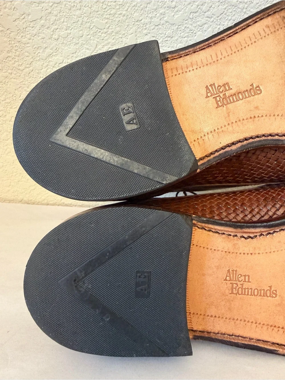 Allen Edmonds New Orleans Woven Leather Cap-Toe Derby in Tan/Brown Sz 10